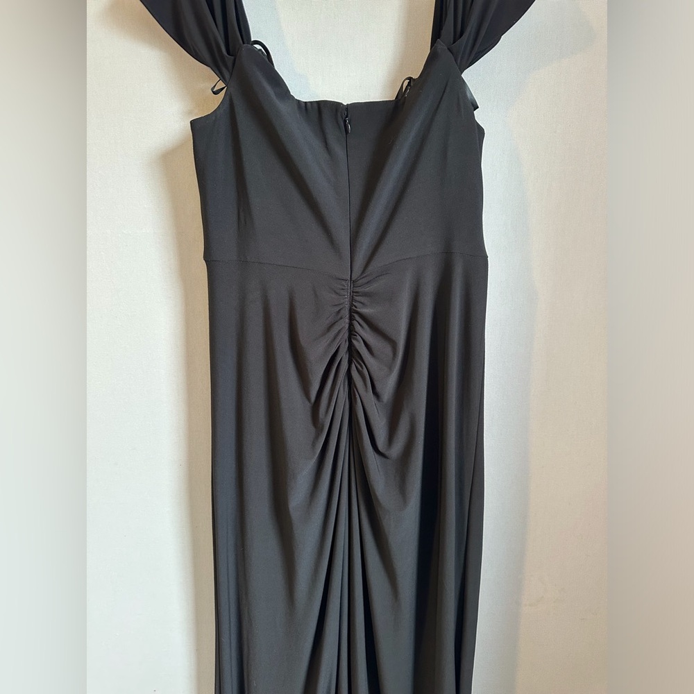 NWOT Adrianna Papell Black Embellished Pleated Off the shoulder Gown. SIZE 12 - Picture 8 of 12